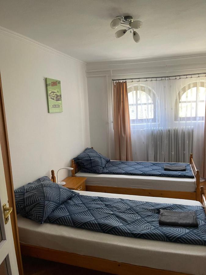 Апартаменты Szimpla Apartman Мишкольц Экстерьер фото